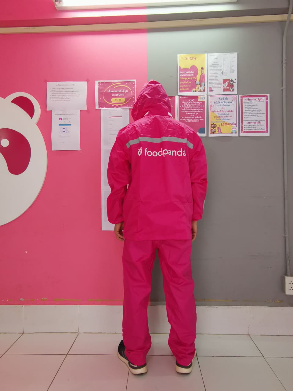 Foodpanda raincoat new arrivals